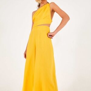 Divine! FARM Rio Bright Yellow One-Shoulder Jumpsuit Small! 💛🙂